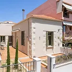 Lithos Residence